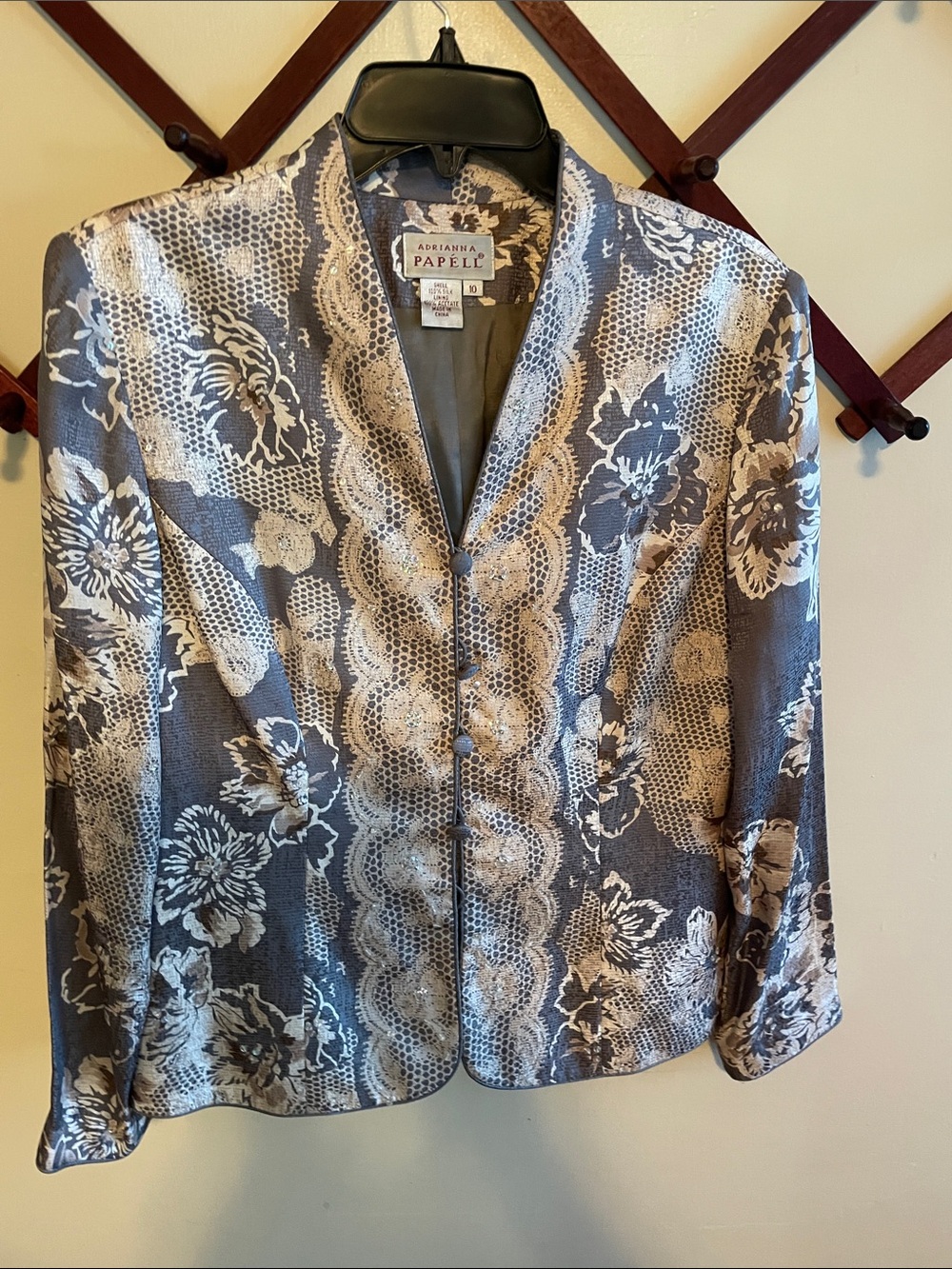 Adrianna Papell Gray and Silver Floral Lace-Print Evening Jacket